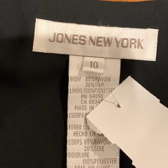 Jones of New York Velvet blouse or jacket - Picture 4 of 6